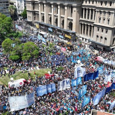 13 de mayo: Campaña callejera en todo el país por la anulación del DNU