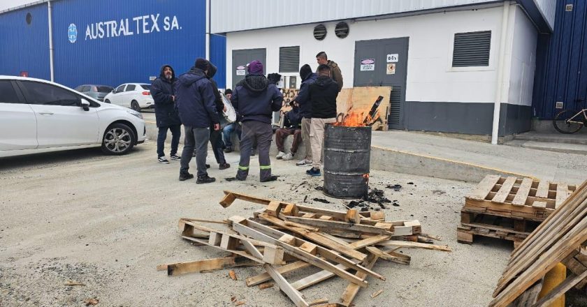 Textiles: Alarma en Tierra del Fuego por despidos pese a la protección del sector en la provincia