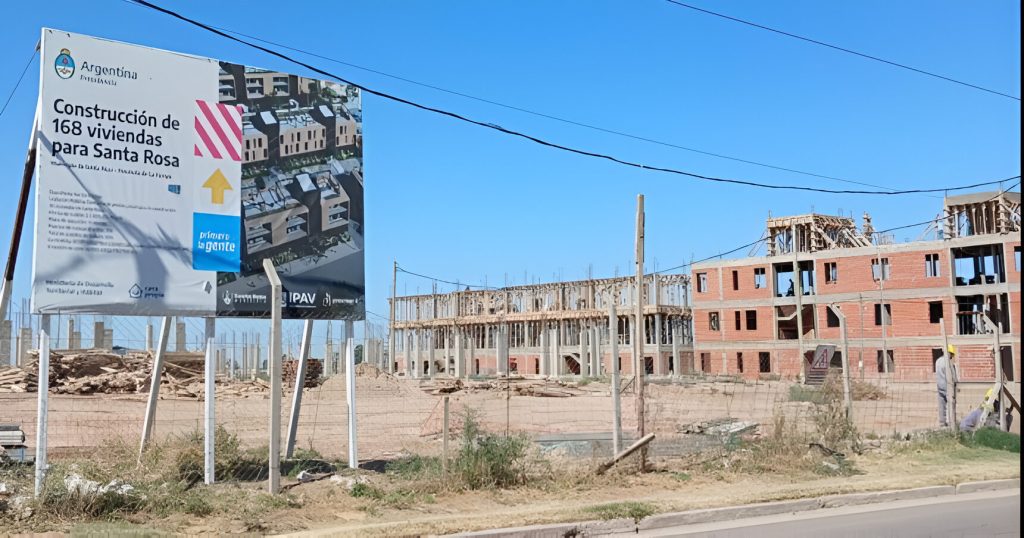 Por la parálisis de la obra pública llegaron otros 250 telegramas de despidos a trabajadores de la construcción en La Pampa 