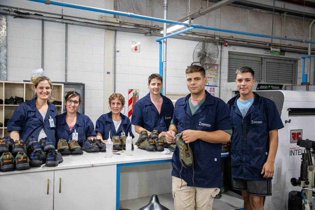 Para promover la inserción laboral, Santa Fe pagará el 85% del Salario Mínimo, Vital y Móvil durante 6 meses a quienes contraten jóvenes de hasta 30 años