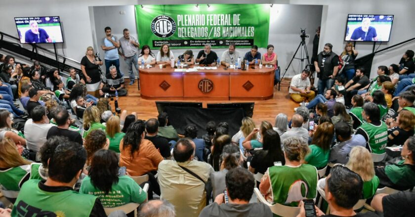 Por despidos inminentes, ATE convocó a una reunión del Consejo Directivo Nacional: «No podemos esperar hasta abril para un nuevo paro general»