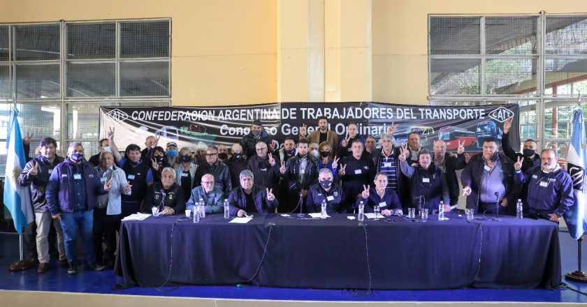 Con todas las actividades del transportes al borde del conflicto, la CATT reúne a su Consejo Directivo y ya proyecta su militancia para el rechazo del DNU