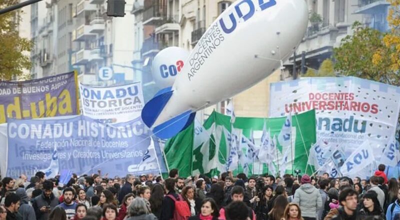 Contra el ajuste presupuestario a la educación y en una inédita unidad, los gremios de las universidades públicas convocaron a un paro para el 14 de marzo