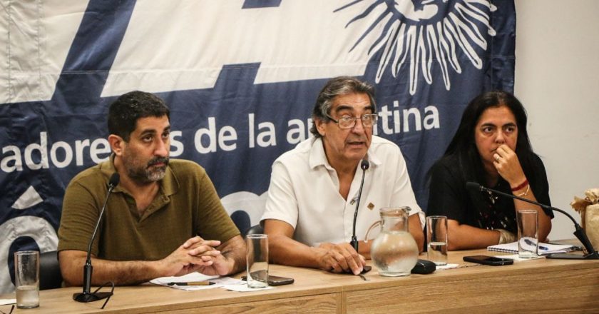 Godoy le mandó la primera respuesta sindical al Pacto de Mayo que convocó Milei: «No quiere un pacto sino una rendición de cuestiones fundamentales de una sociedad democrática»