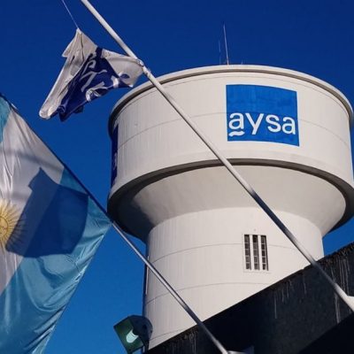 La Justicia frena la privatización de AySA y pone en jaque el plan de Milei