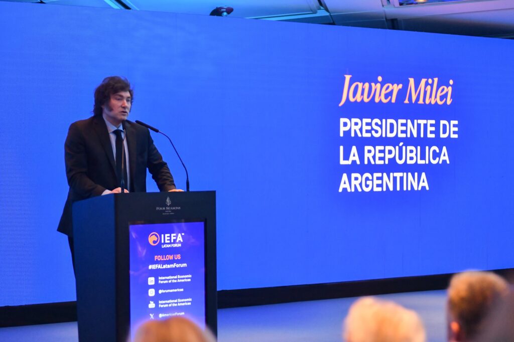 La UCR en la agenda de Javier Milei: presentó un proyecto de Reforma Laboral que extiende el período de prueba y elimina las indemnizaciones