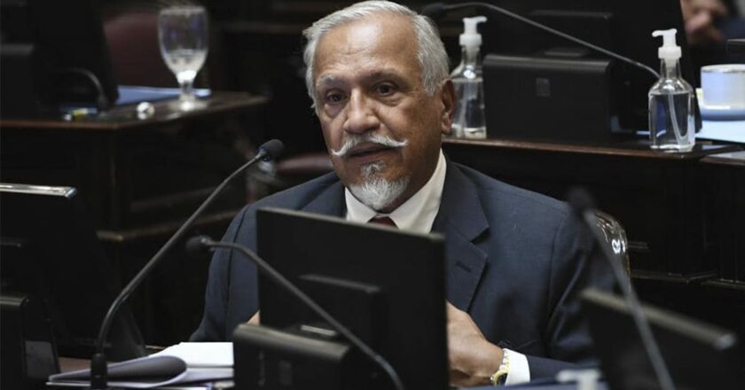 El senador de Salta Juan Romero, principal accionista de Horizontes SA, quiere pagar sólo el 50% de las indemnizaciones a sus trabajadores y en 12 cuotas