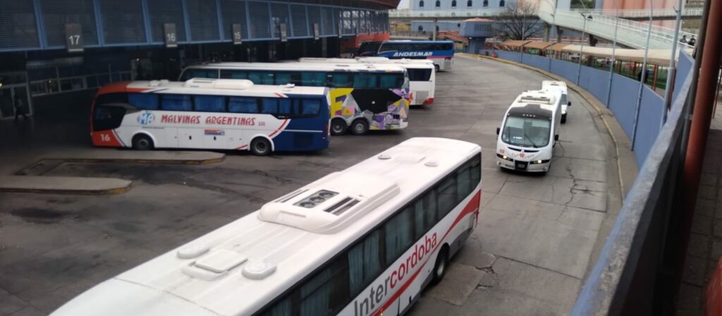 Córdoba: El gremio de transporte automotor Aoita logró el pago de haberes a los trabajadores tras un paro de 24 horas con 100% de acatamiento