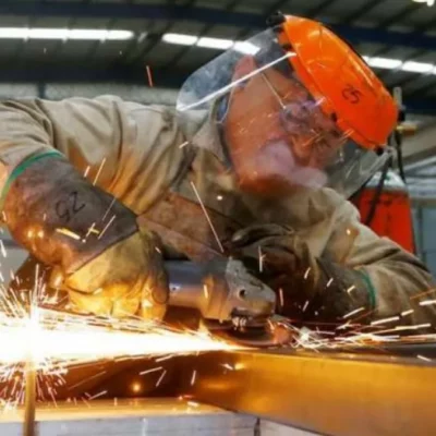 La industria metalúrgica cayó más de 10% en febrero: “Esta situación pone bajo presión el sostenimiento del empleo”