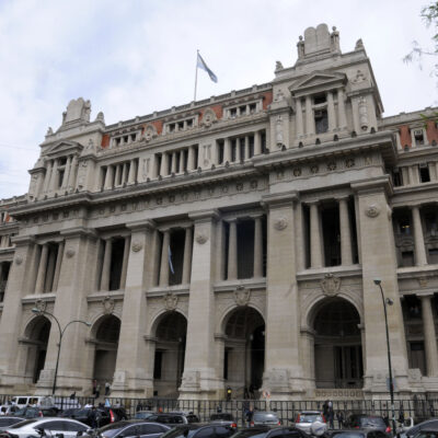 El juez Lavié Pico rechazó el amparo presentado por la CGT para frenar el traspaso a CABA de la Justicia federal del Trabajo