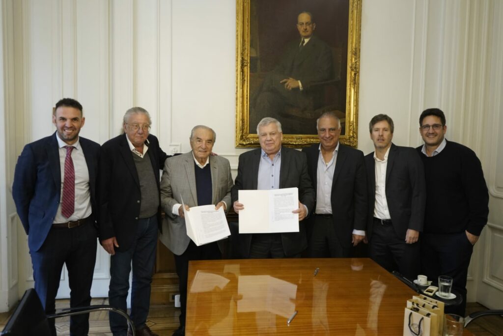 El Sindicato de Comercio firmó un nuevo convenio marco con la UBA para capacitar a afiliados