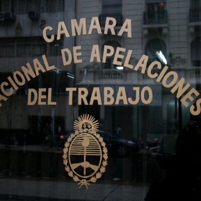 Para la Justicia fue excesivo el despido de un trabajador con 22 años de antiguedad que se llevó de la empresa «esponjitas, rejillas, trapo de piso y franela»
