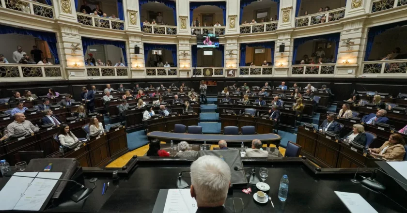 A contramano de Milei, Kicillof da luz verde para el avance del proyecto para evitar que las indemnizaciones laborales por despido se licuen con la inflación