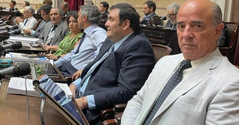 Impacto y repudio en la CTA Autónoma por la visita de diputados de La Libertad Avanza a genocidas en el penal de Ezeiza: «Para este gobierno la categoría de negacionista es insuficiente»