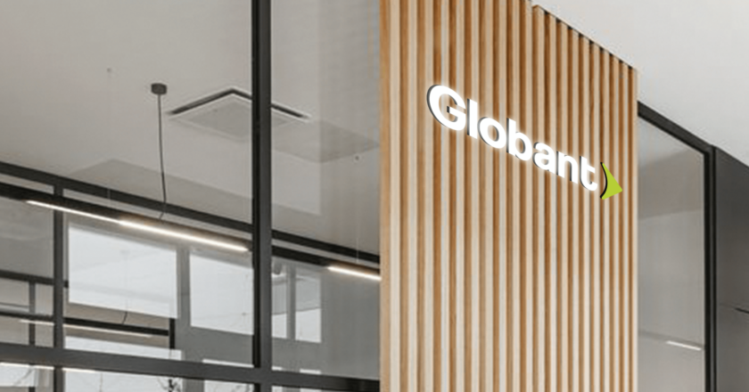 Informáticos denunciaron a Globant y a otras 20 empresas por realizar despidos mientras reciben millones por la Ley de Economía del Conocimiento que se los prohíbe: «Es abuso del Estado»