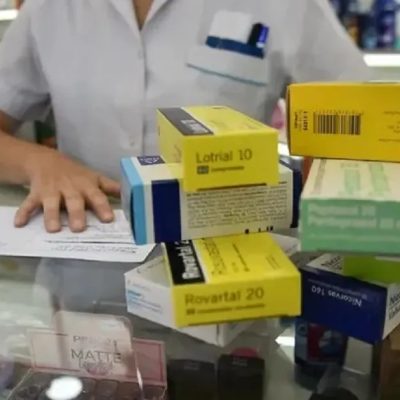 El Sindicato de Farmacéuticos advirtió que los medicamentos en Argentina cuestan hasta seis veces más que en otros países