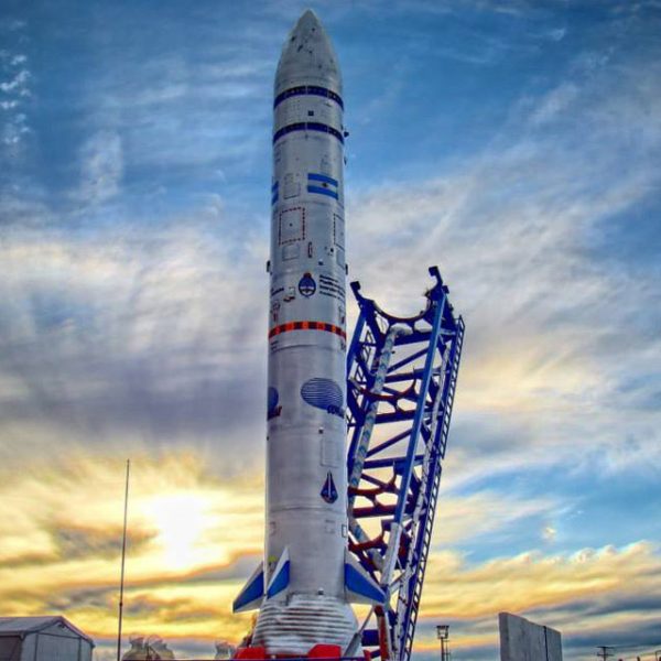 Nuevo recorte a la CONAE pese a haber exhibido el satélite Atenea como logro nacional