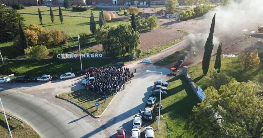 Cerro Negro solicitó un procedimiento preventivo de crisis y hay alarma por despidos masivos con indemnizaciones al 50% para 500 trabajadores