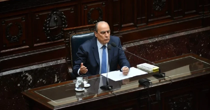 Guillermo Francos confirmó que el Gobierno le impuso una «pauta» a los acuerdos salariales y que las paritarias tiene «tope»