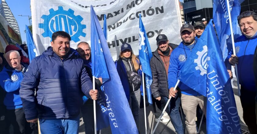 La UOM escala las protestas y paralizará todas las metalúrgicas en reclamo de aumentos salariales: «Nos estamos quedamos sin salario y sin trabajo»