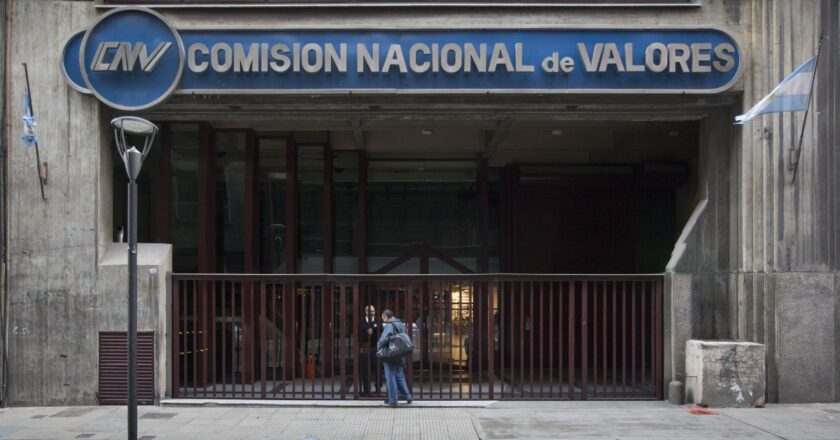 Por el momento, solamente es una consulta pública: El Gobierno calibra su plan para sustituir las indemnizaciones por un fondo de cese laboral