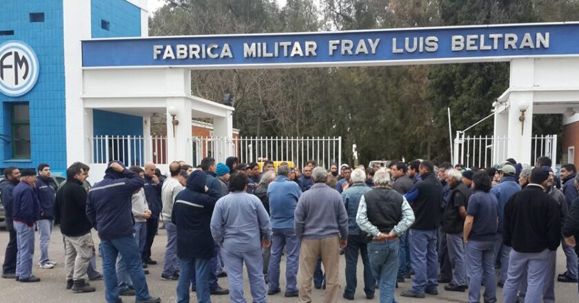 ATE denuncia que Fabricaciones Militares redujo 70% los puestos de trabajo y «tiene rumbo de colisión»