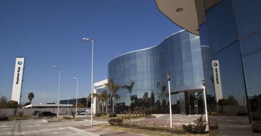 Laboratorios Bagó: Denuncian ola de despidos y retiros forzados