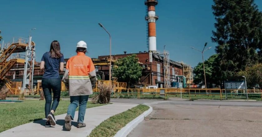 Tras el ultimátum gremial, Acindar aceptó actualizar los salarios por IPC, le marcó el camino al resto de las empresas de la actividad y desactivó el conflicto en Villa Constitución