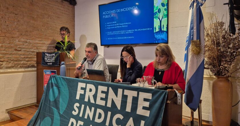 El Frente Sindical de Acción Climática denunció que el decreto de desregulación de la Marina Mercante ataca «los principios del trabajo decente, la soberanía y la justicia social»