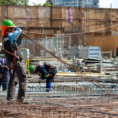 Crisis salarial: en el Agro, el Servicio Doméstico y la Construcción, más de la mitad de los trabajadores son pobres