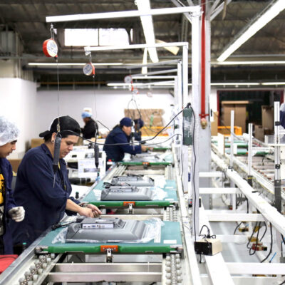 Empresarios industriales advierten por un tsunami para el sector: «Suspensiones, no renovación de contratos, adelantos de jubilaciones y despidos»
