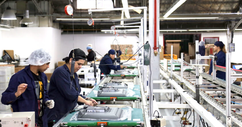Empresarios industriales advierten por un tsunami para el sector: «Suspensiones, no renovación de contratos, adelantos de jubilaciones y despidos»