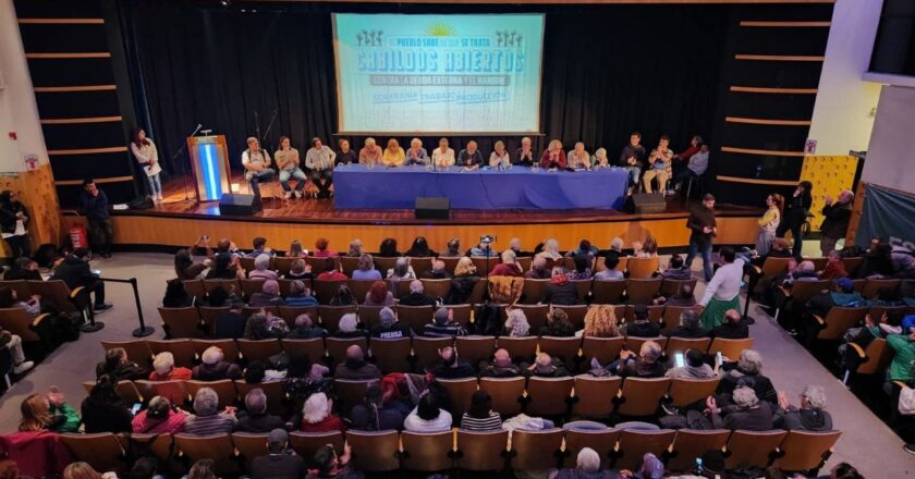 «Cabildos Abiertos»: organizaciones sindicales, sociales y de derechos humanos lanzan un espacio federal de resistencia contra el ajuste, la deuda y el hambre