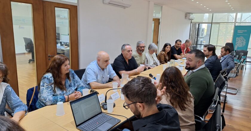 Con asambleas distritales, los judiciales aceptaron el aumento del 10% y la Provincia da por cerradas las paritarias