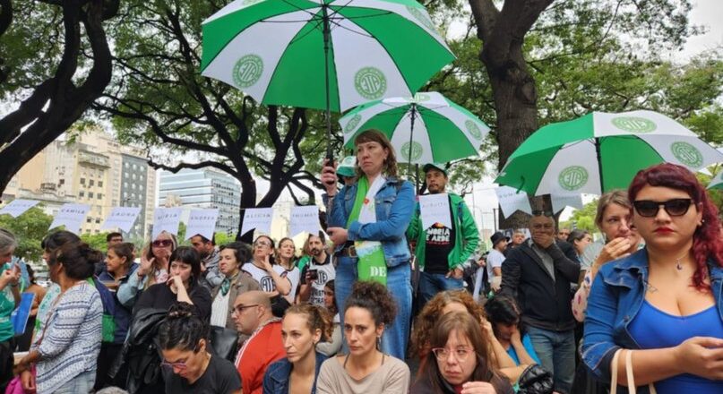 Se masifican las protestas contra el ajuste de Pettovello en Capital Humano: «Es la sexta tanda de despidos, concretados por la noche y con correos electrónicos despersonalizados y violentos»