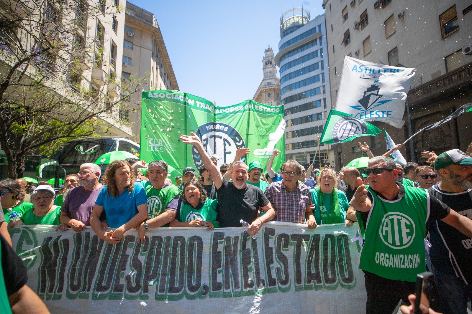 El Gobierno apunta a desinflar la convocatoria y confirmó que le descontará el día a los trabajadores estatales que adhieran al paro para marchar por Cristina Kirchner