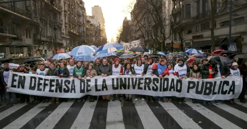 «¡Prendete a defender la universidad pública!»: se vuelven a movilizar gremios docentes, no docentes y estudiantes