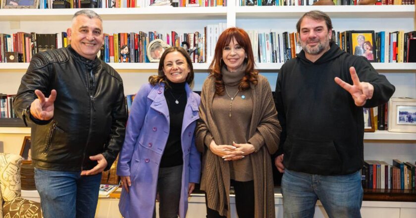 Los dirigentes gremiales más cercanos a Cristina Kirchner la visitaron antes de su presentación en Comodoro Py