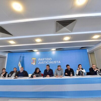 Presencia sindical en Matheu: La reunión del PJ tras la condena a Cristina Kirchner contó con el núcleo más cercano a la expresidenta