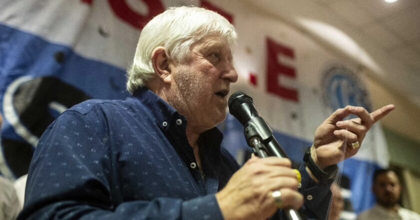 «Paro General», la exigencia de Carlos Minucci a la CGT «en defensa de la democracia»