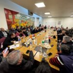 Sin la presencia orgánica de la CGT, gremios de diferentes actividades y organizaciones sociales motorizan un armado multisectorial y planifican una movilización contra las políticas de Milei