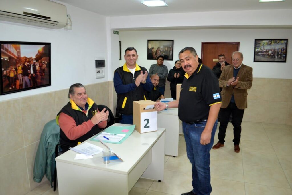 Con el foco en la pelea contra el trabajo ilegal y en dar soluciones habitacionales a los afiliados, Ibarra renovó mandato hasta 2029 al frente del gremio de Conductores de Taxis