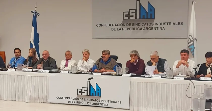 Demoledor pronunciamiento de la Confederación de gremios industriales: en la era Milei cerraron más de mil empresas y se perdieron casi 100 mil empleos en el sector