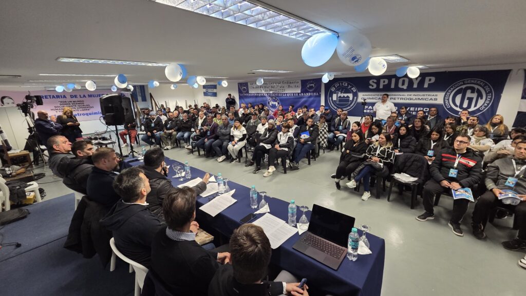 Aveiro en el Congreso de los Químicos: "Hasta los padres del liberalismo sabían que sin sindicatos no hay libertad verdadera"