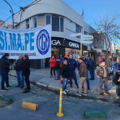 Denuncian más de 100 despidos en el sector pesquero de Mar del Plata, sólo en las últimas dos semanas