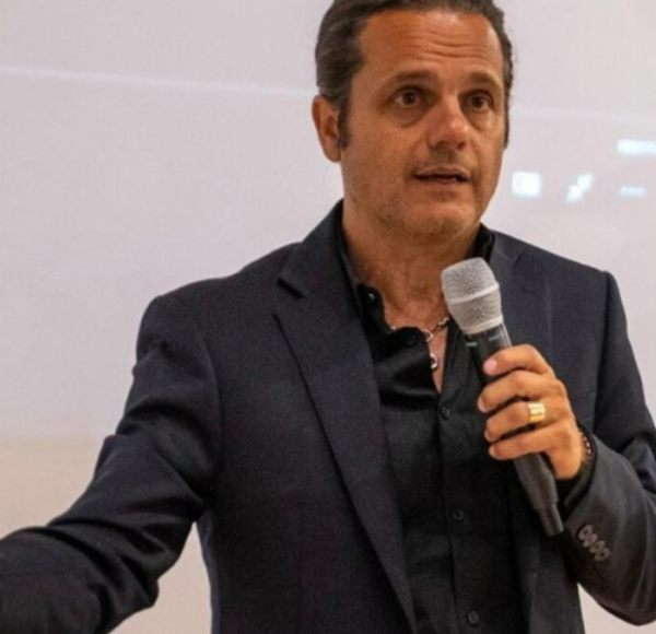 El gremio de farmacéuticos denunciará al Gobierno por habilitar la venta online de medicamentos recetados