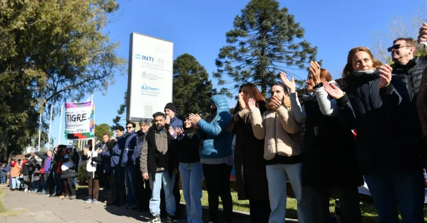 Los trabajadores del INTI ponen en marcha la estrategia jurídica para anular el DNU de Milei que podría destruir 1.140 empleos en el organismo
