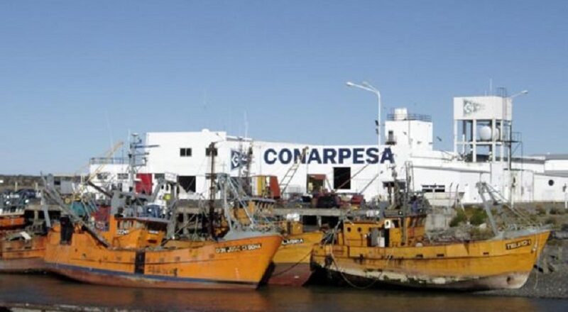 Marineros denunciaron a empresas pesqueras por «extorsionar» a los trabajadores para que acepten una reducción salarial