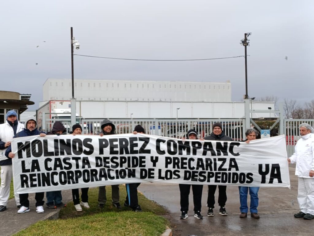 Con asambleas en los tres turnos de producción, trabajadores rechazaron la rebaja salarial que impulsa Molinos Río de la Plata
