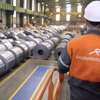 La UOM Villa Constitución cerró un acuerdo con Acindar tras anunciar un paro: habrá aumento del 10% en abril y una mejora en la base paritaria que supera el 94%